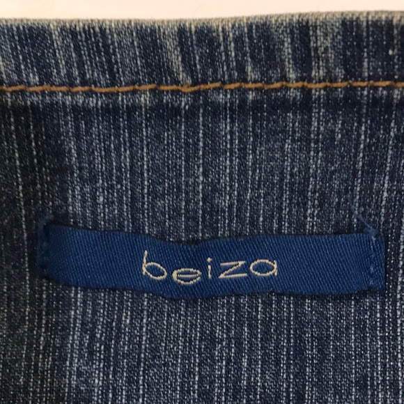 Beiza One of a Kind Denim mini Skirt - Picture 4 of 7